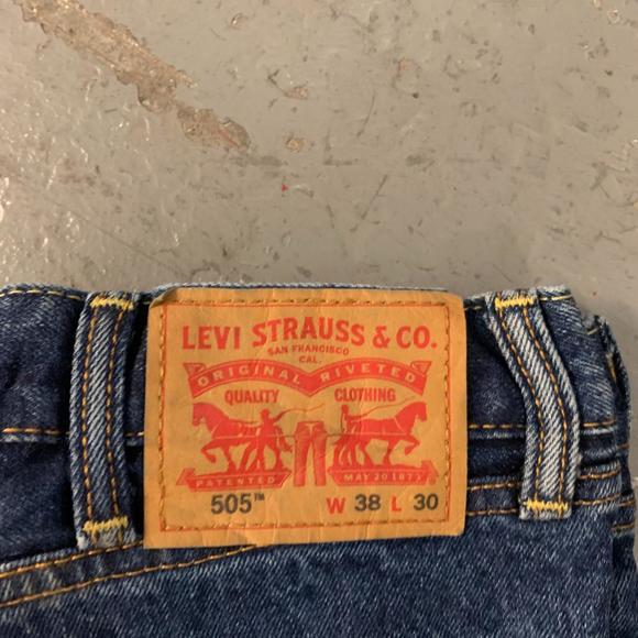 Levi's 505 Jeans Regular Straight Leg Fit W 38" L 30" - Picture 2 of 4